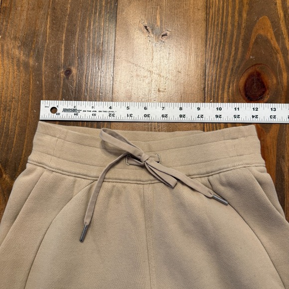 Lululemon Scuba High Rise Jogger Womens 2 Sweatpants Trench Tan Lounge - Picture 4 of 8